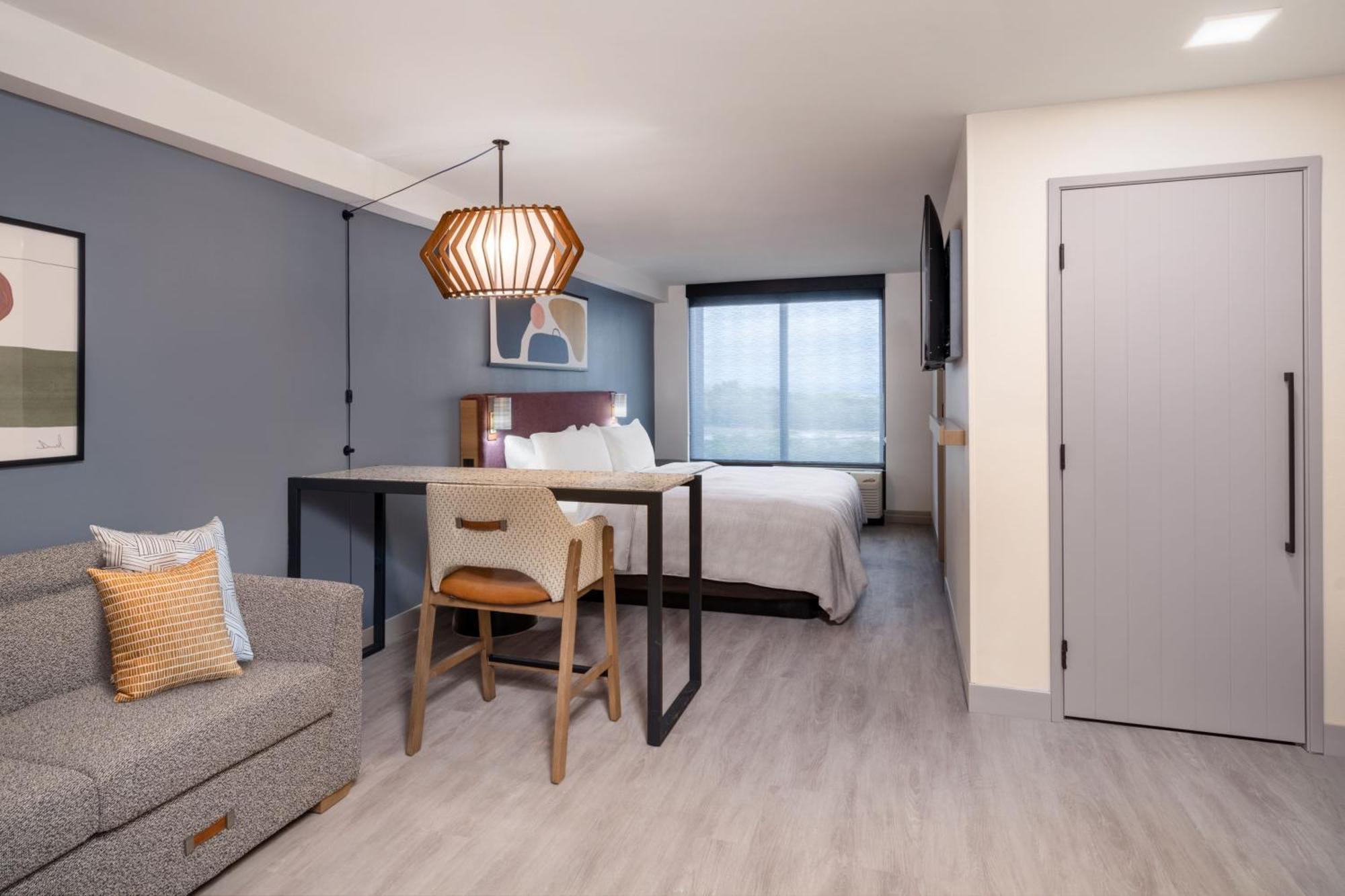 Atwell Suites Austin Airport By Ihg Exterior photo